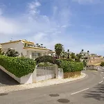 Vila Marina - Pool & Sea View